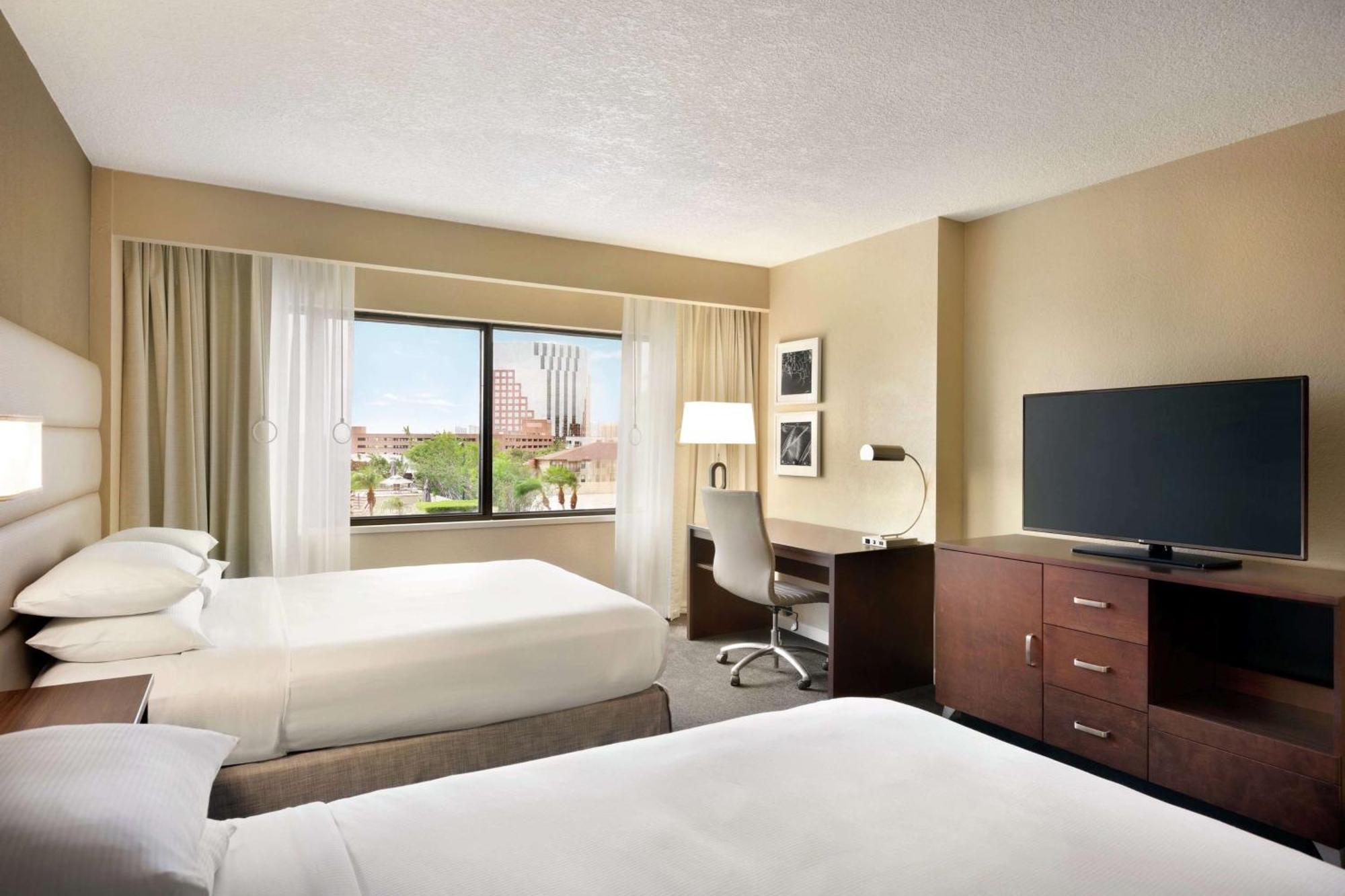 Отель Doubletree By Hilton Orlando Downtown Экстерьер фото