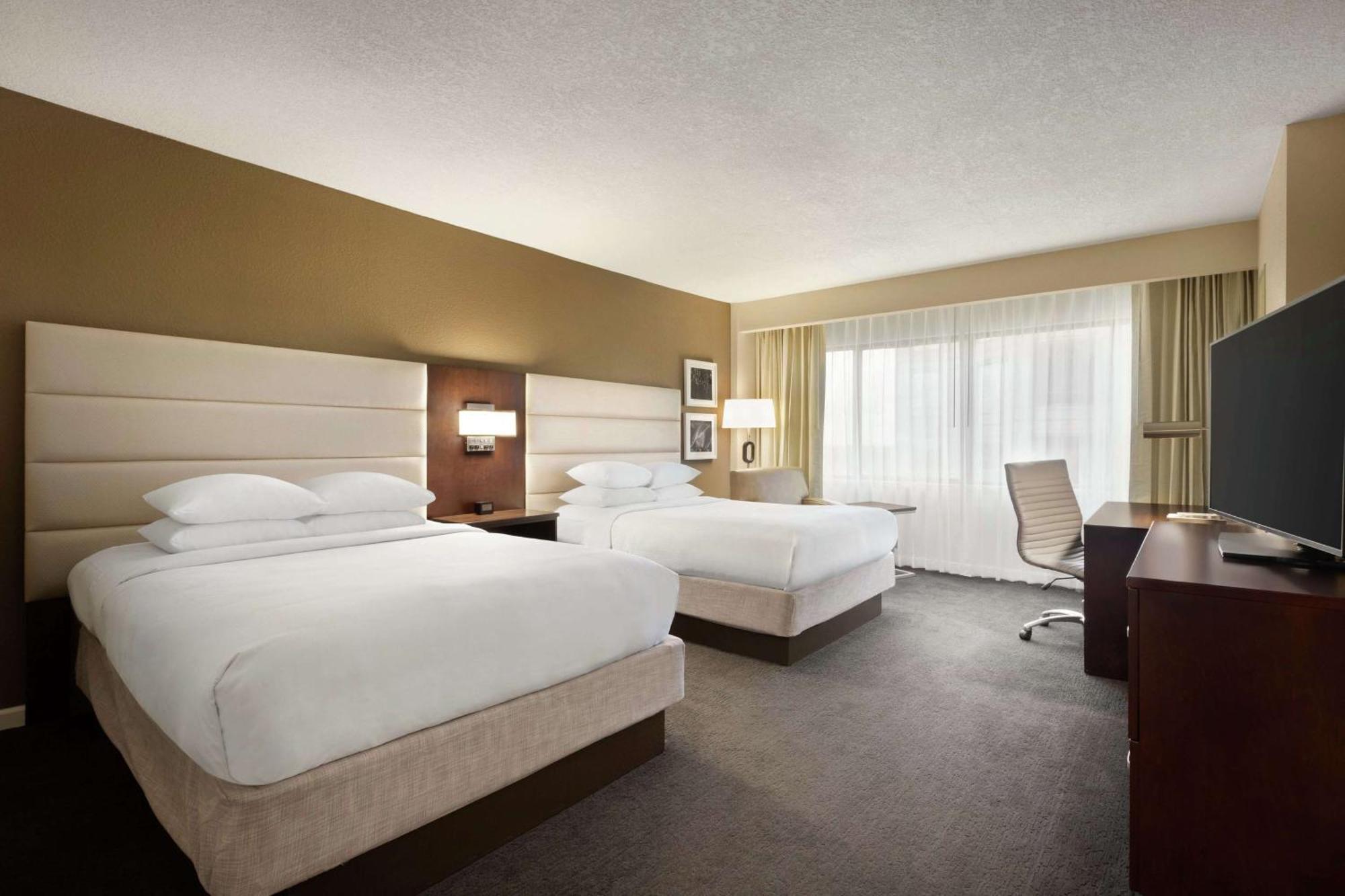 Отель Doubletree By Hilton Orlando Downtown Экстерьер фото